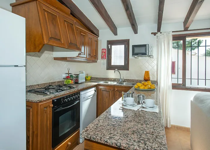 Villa Owl Moragues - Surrounded By Nature